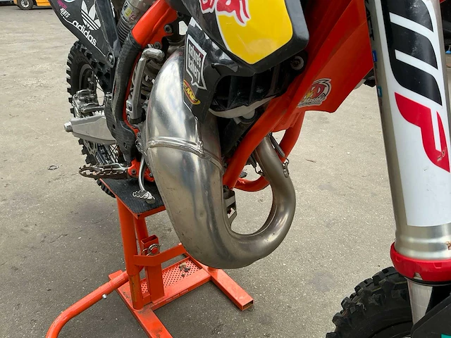Ktm crossmotor 85cc - afbeelding 2 van  21