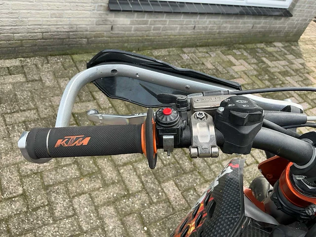 Ktm sm450 motorfiets - afbeelding 16 van  27