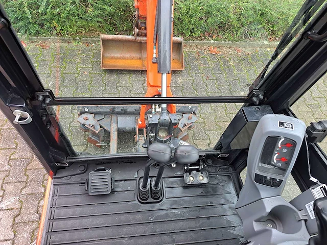 Kubota - 2021 - kx16-04 - minigraafmachine - afbeelding 17 van  19