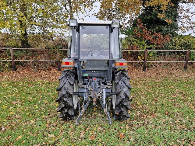 Kubota - gl-27 - utility tractor - stuurbekrachtiging - cabine - afbeelding 13 van  18