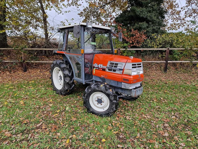 Kubota - gl-27 - utility tractor - stuurbekrachtiging - cabine - afbeelding 15 van  18