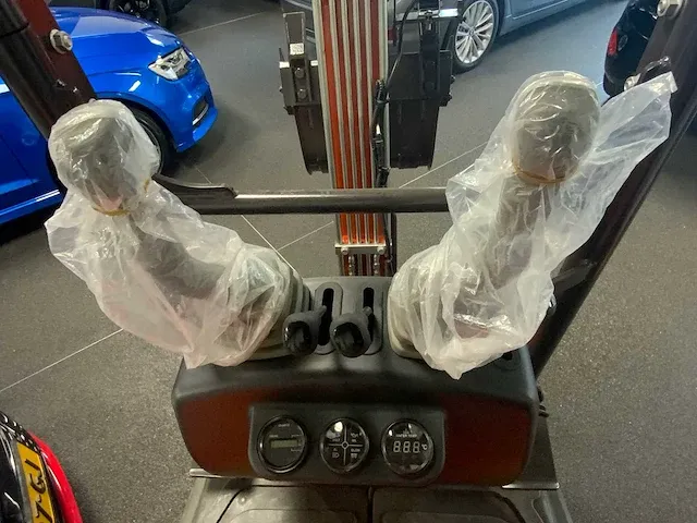 Kubota - u105 - minigraafmachine - 2023 nieuw - afbeelding 28 van  30