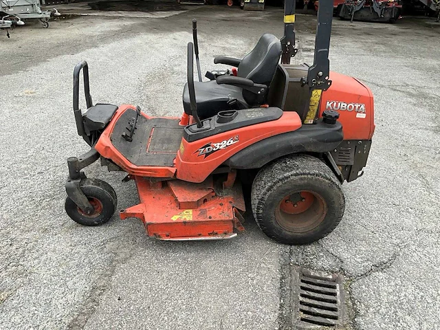 Kubota - zd326s - zitmaaier - afbeelding 2 van  8