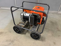 Kubota ac4200e benzine generator - afbeelding 4 van  5