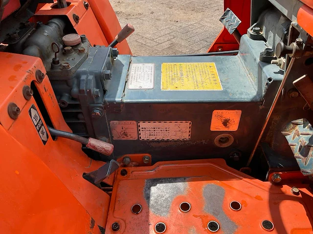 Kubota b1702 minitractor - afbeelding 4 van  20