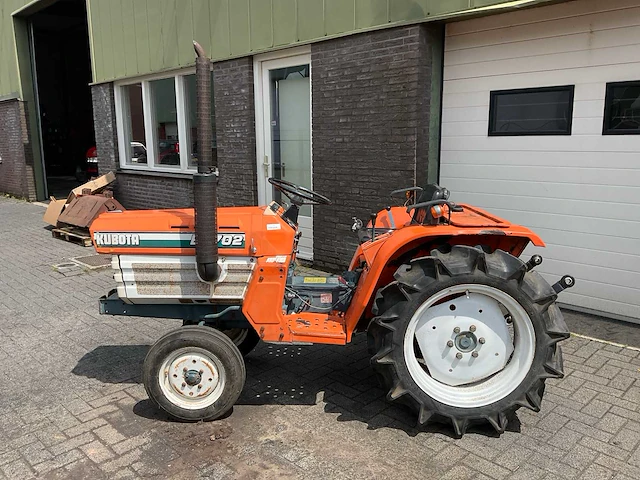 Kubota b1702 minitractor - afbeelding 12 van  20