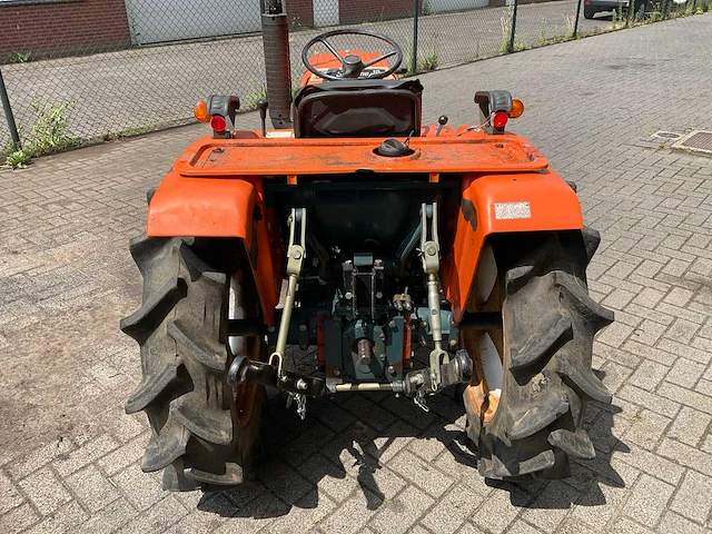 Kubota b1702 minitractor - afbeelding 15 van  20