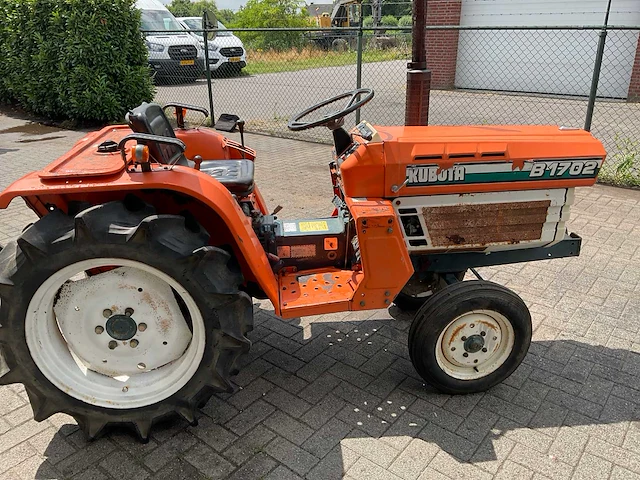 Kubota b1702 minitractor - afbeelding 16 van  20