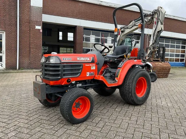 Kubota b2100 smalspoortractor - afbeelding 1 van  16