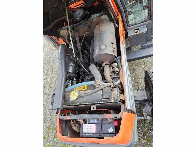 Kubota b2400 273111 minitractor - afbeelding 3 van  12