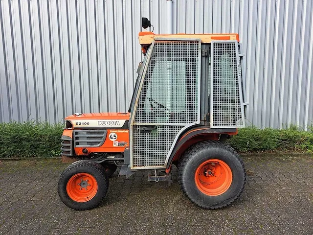 Kubota b2400 273111 minitractor - afbeelding 5 van  12