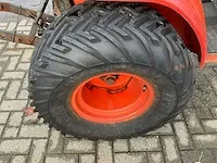 Kubota b2410 hst minitractor - afbeelding 21 van  29