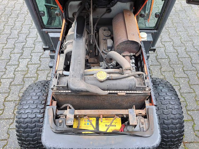 Kubota b4 minitractor met nimos aanhanger - afbeelding 6 van  17