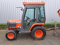 Kubota b4 minitractor met nimos aanhanger - afbeelding 12 van  17