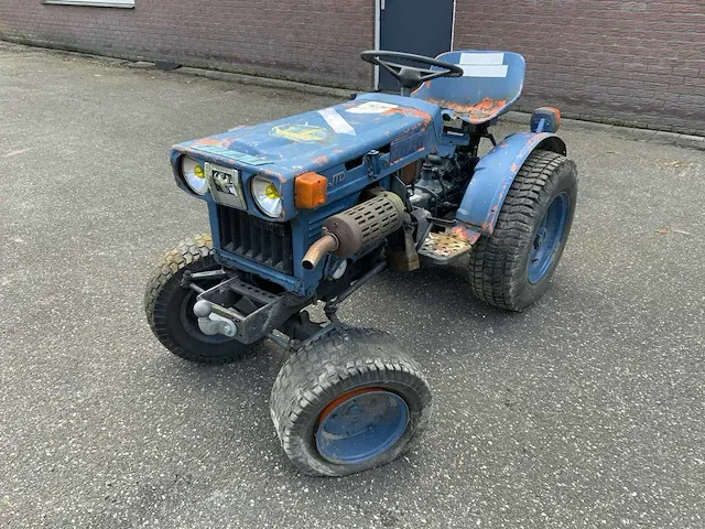 Kubota b5100e smalspoor- en compacttractor - afbeelding 1 van  12