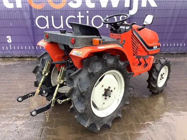 Kubota b52 mini tractor/trekker - afbeelding 7 van  13