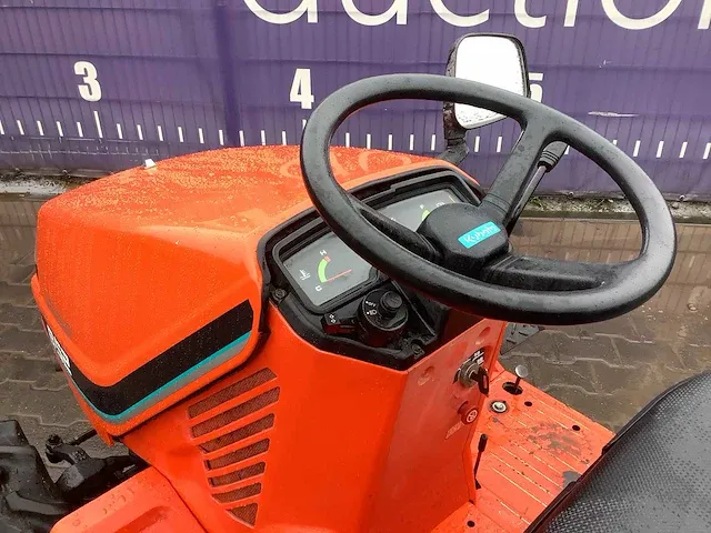 Kubota b52 mini tractor/trekker - afbeelding 13 van  13