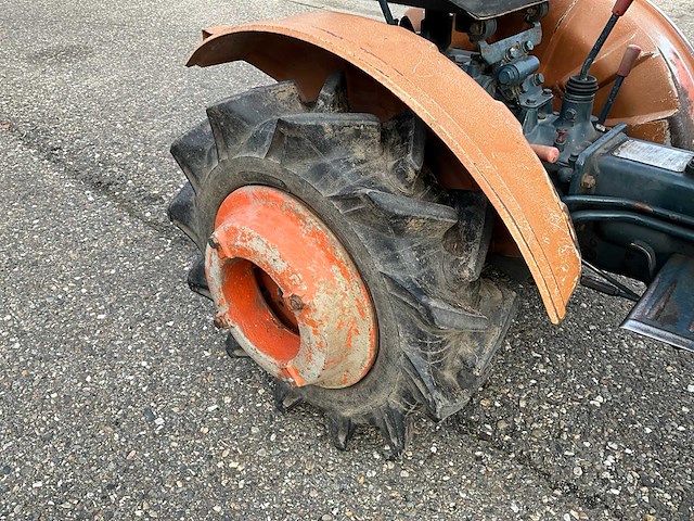 Kubota b6000 4wd minitractor - afbeelding 3 van  20