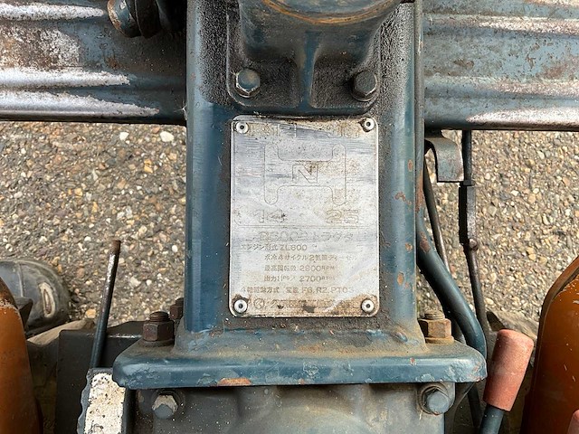 Kubota b6000 4wd minitractor - afbeelding 13 van  20