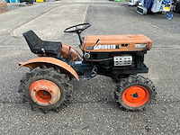 Kubota b6000 4wd minitractor - afbeelding 17 van  20