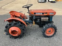 Kubota b6000 4wd minitractor - afbeelding 16 van  19