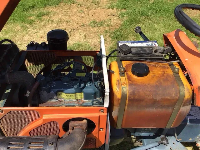 Kubota b6001 minitractor - afbeelding 8 van  18