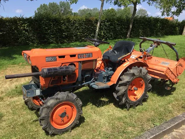 Kubota b6001 minitractor - afbeelding 1 van  18