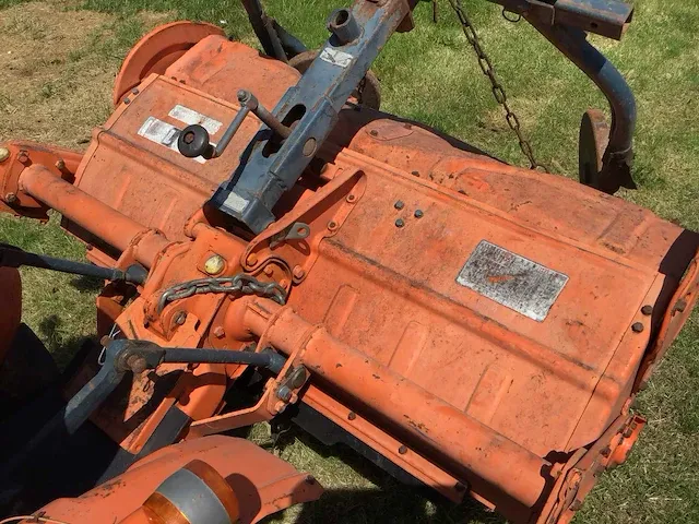 Kubota b6001 minitractor - afbeelding 18 van  18