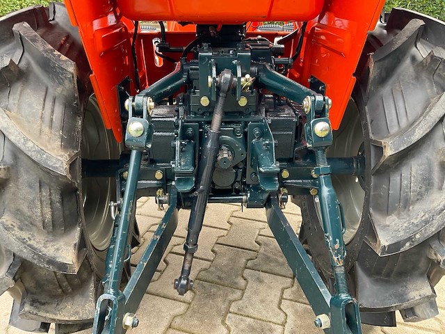 Kubota bulltra b1-14dt minitractor - afbeelding 11 van  23