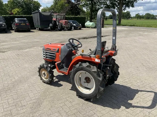 Kubota gb15 minitractor - afbeelding 11 van  14