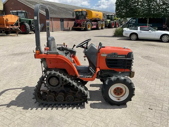 Kubota gb150 halftrack rupsbandtractor - afbeelding 16 van  21