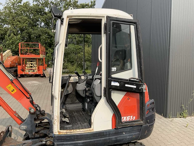 Kubota kx61-3 minigraafmachine - afbeelding 10 van  25