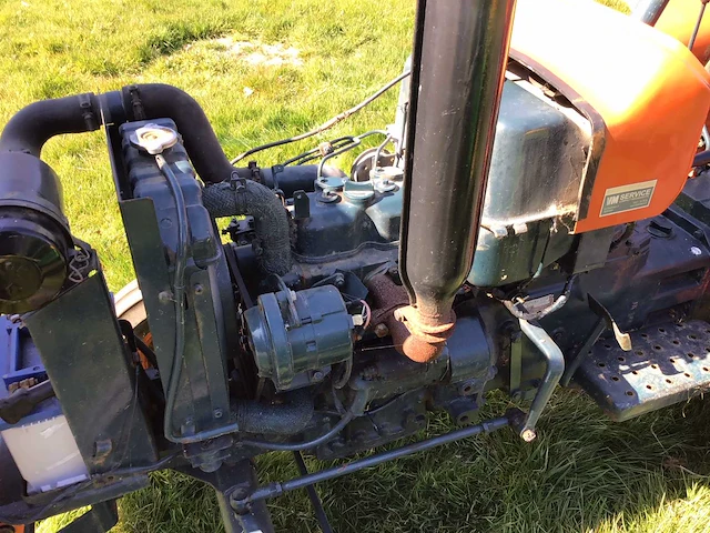 Kubota l1500 minitractor - afbeelding 5 van  16
