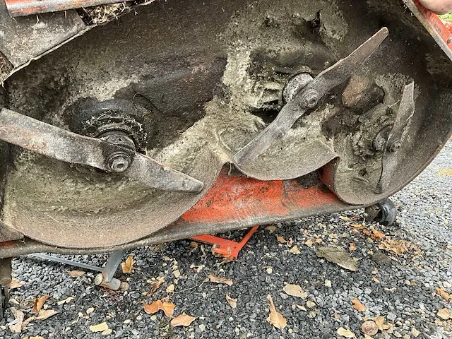 Kubota maaimachine toebehoren - afbeelding 9 van  9