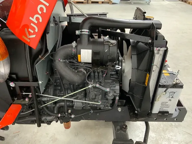 Kubota neostar a211n tractor 4wd - afbeelding 9 van  18