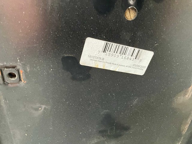 Kubota stoel - afbeelding 5 van  5