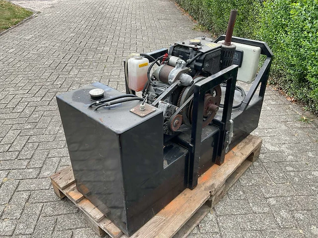 Kubota stroomgenerator (2x) - afbeelding 10 van  12