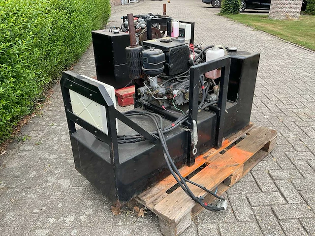 Kubota stroomgenerator (2x) - afbeelding 12 van  12