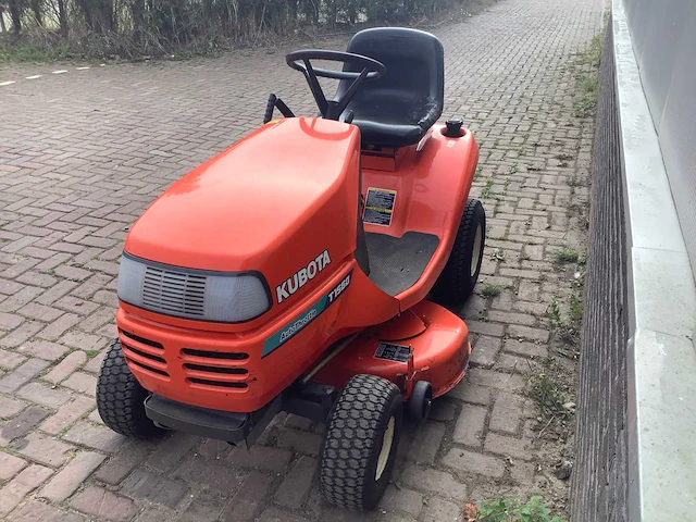 Kubota t1560 zitmaaier - afbeelding 7 van  9