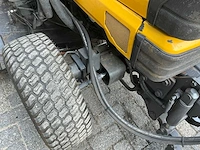Kubota trekker met veeg- en zuiginstallatie - afbeelding 2 van  49