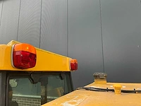 Kubota trekker met veeg- en zuiginstallatie - afbeelding 41 van  49