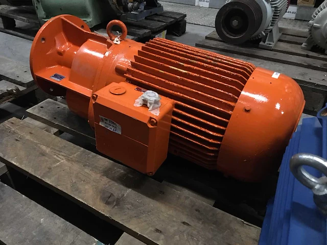 Kuffer motorreductor - afbeelding 2 van  4
