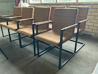 Kuge eetkamerstoel (8x) - afbeelding 1 van  12