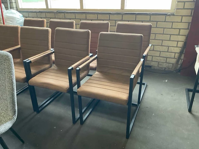 Kuge eetkamerstoel (8x) - afbeelding 7 van  12