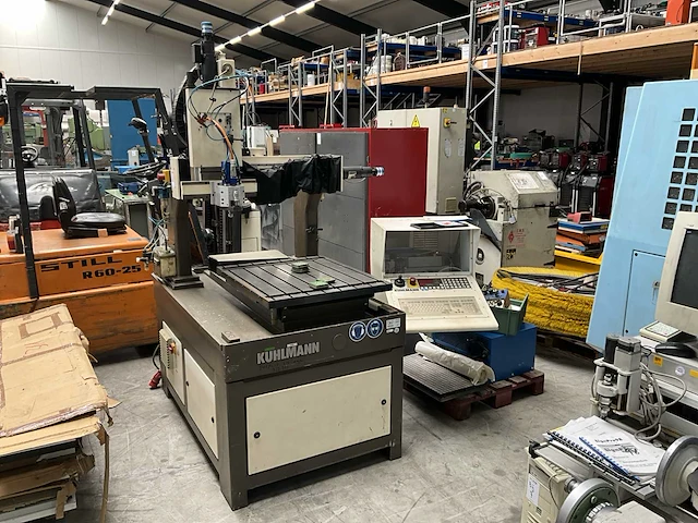 Kuhlmann p25e cnc graveermachine - afbeelding 1 van  19