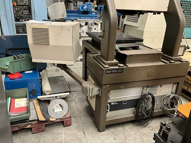 Kuhlmann p25e cnc graveermachine - afbeelding 15 van  19