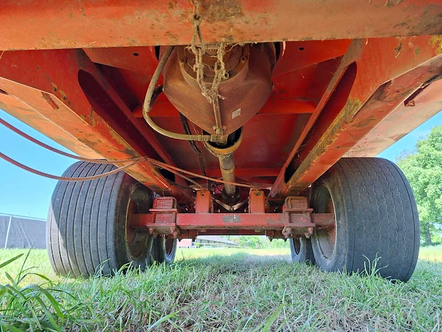 Kuhn - 2008 - euromix plus 2370 - voermengwagen met stroblazer - afbeelding 4 van  16