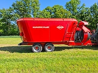 Kuhn - 2008 - euromix plus 2370 - voermengwagen met stroblazer - afbeelding 9 van  16