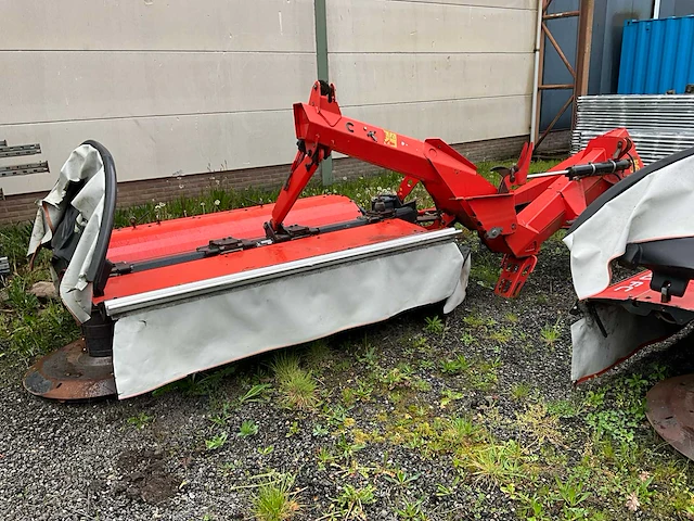 Kuhn - 2010 - pz 320c - maaimachine (c) - afbeelding 2 van  20