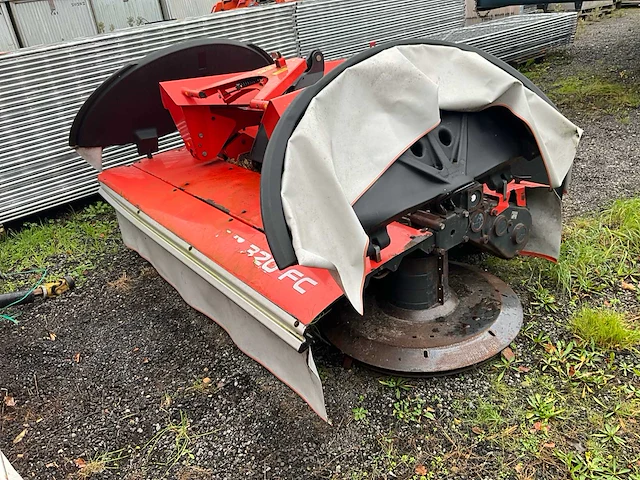 Kuhn - 2010 - pz 320c & pz 320 fc - maaimachine set - afbeelding 13 van  21